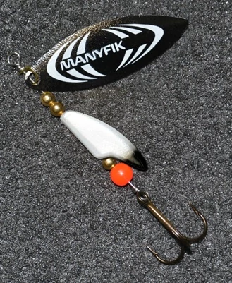 Manyfik Mobby V Color VK10-4 8g körforgó villantó