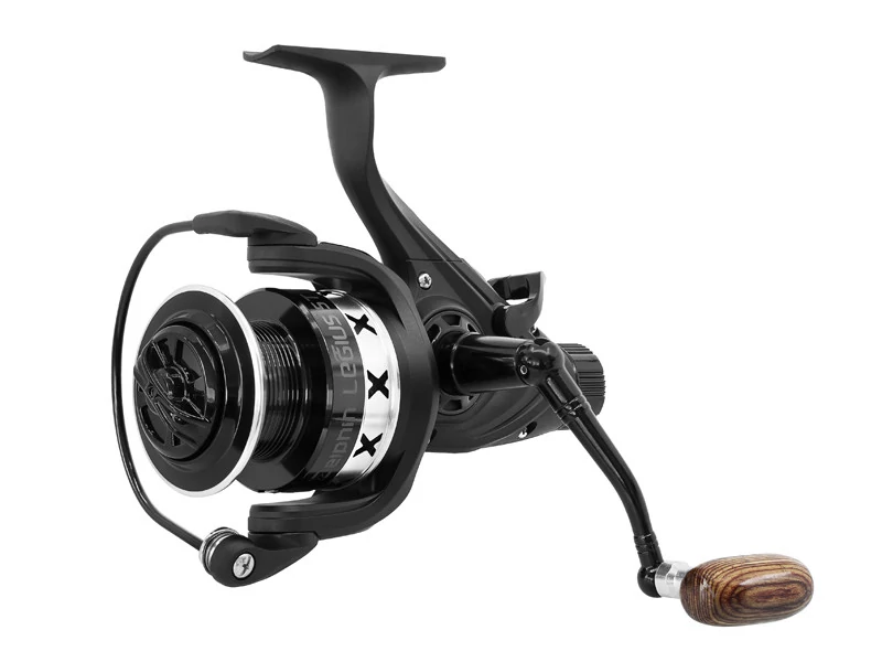 Delphin LEGIUS 7T 7000 nyeletőfékes orsó
